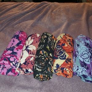 5 pack of rose print lularoe OS leggings